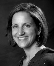 Dr. Victoria Lington Headshot